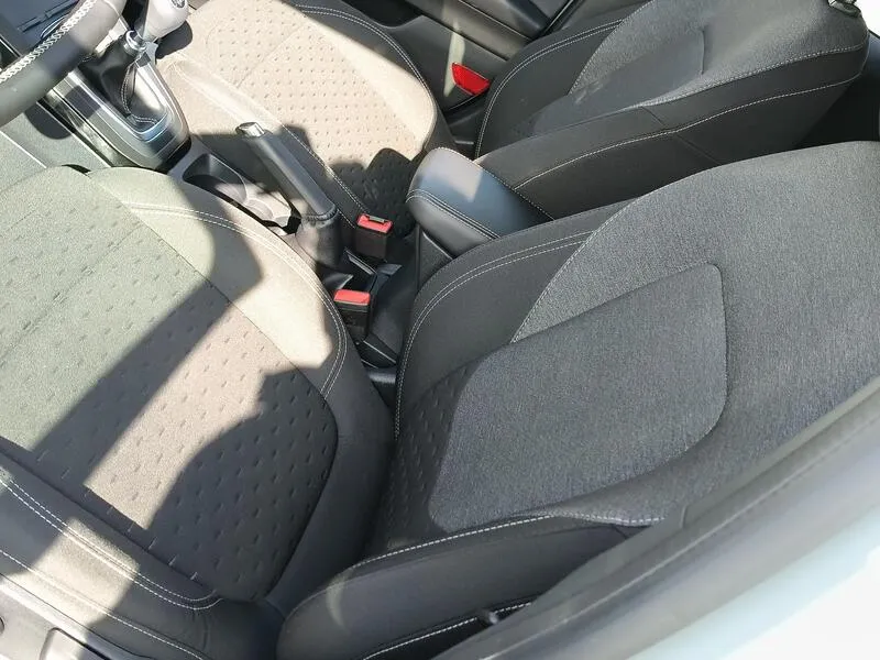Ford Puma Hybrid Titanium Design 1.0 EcoBoost - foto 30