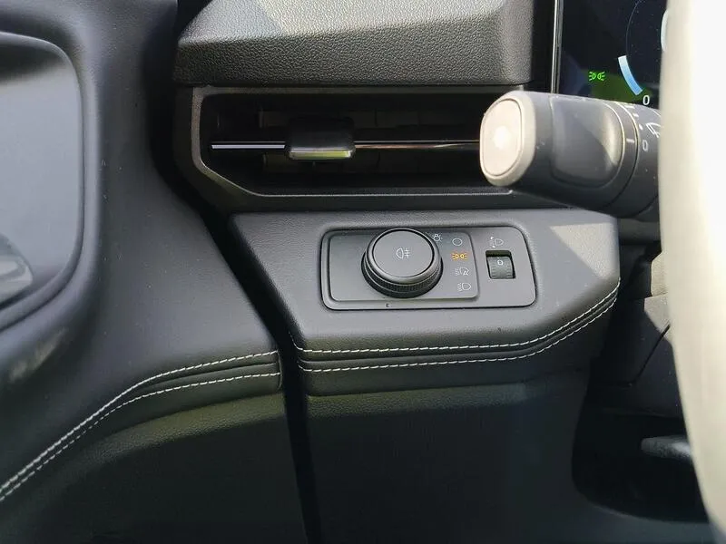 Ford Puma Hybrid Titanium Design 1.0 EcoBoost - foto 27