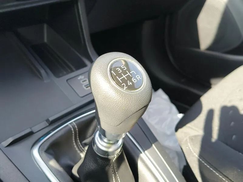 Ford Puma Hybrid Titanium Design 1.0 EcoBoost - foto 14