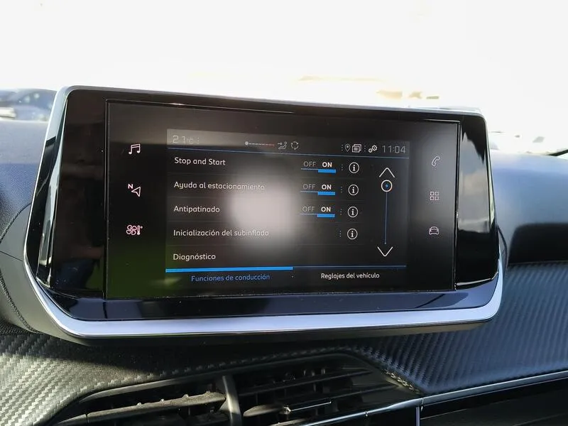 Peugeot 2008 Active PureTech 100 - foto 17