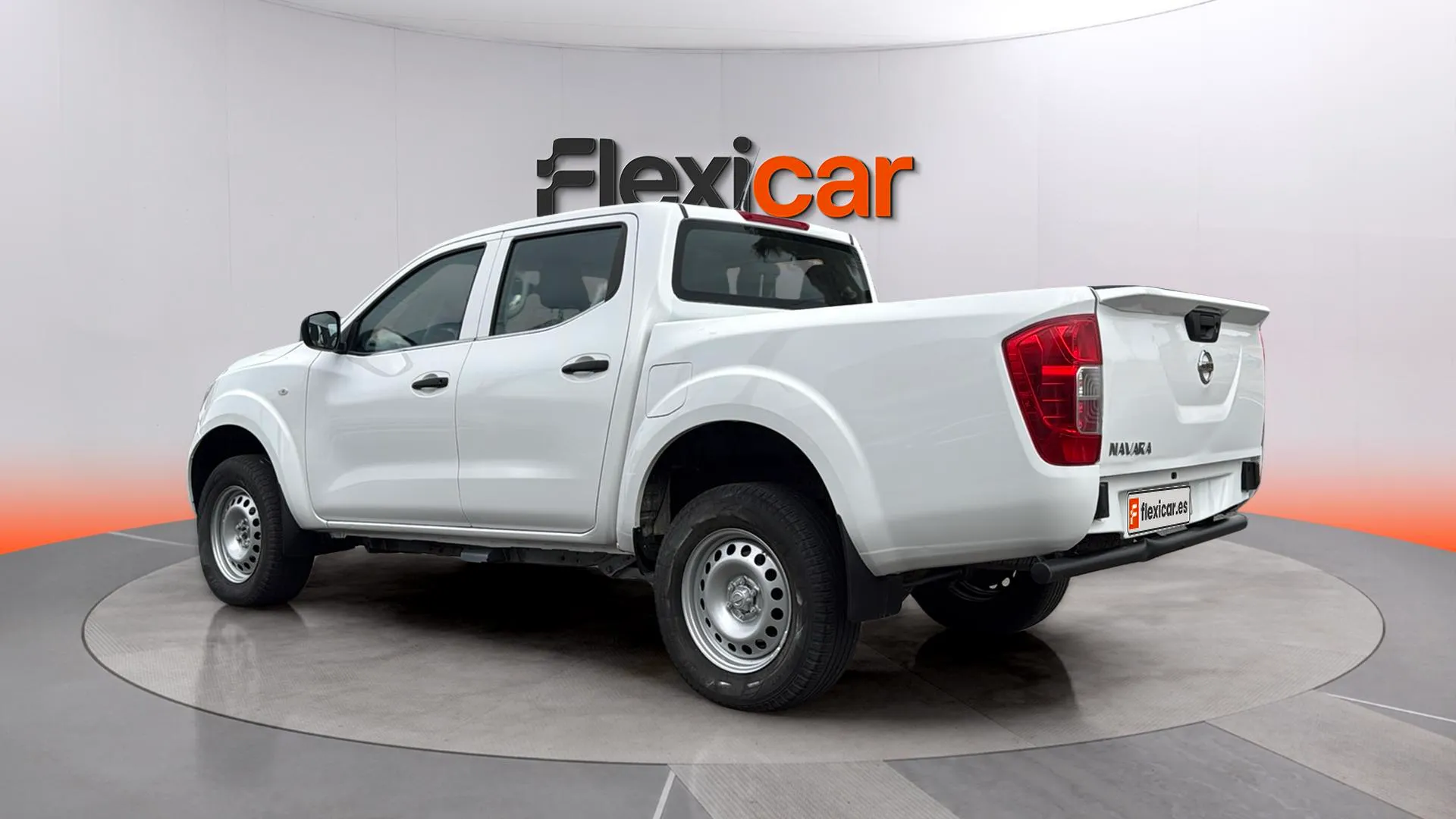 Nissan Navara - foto 5