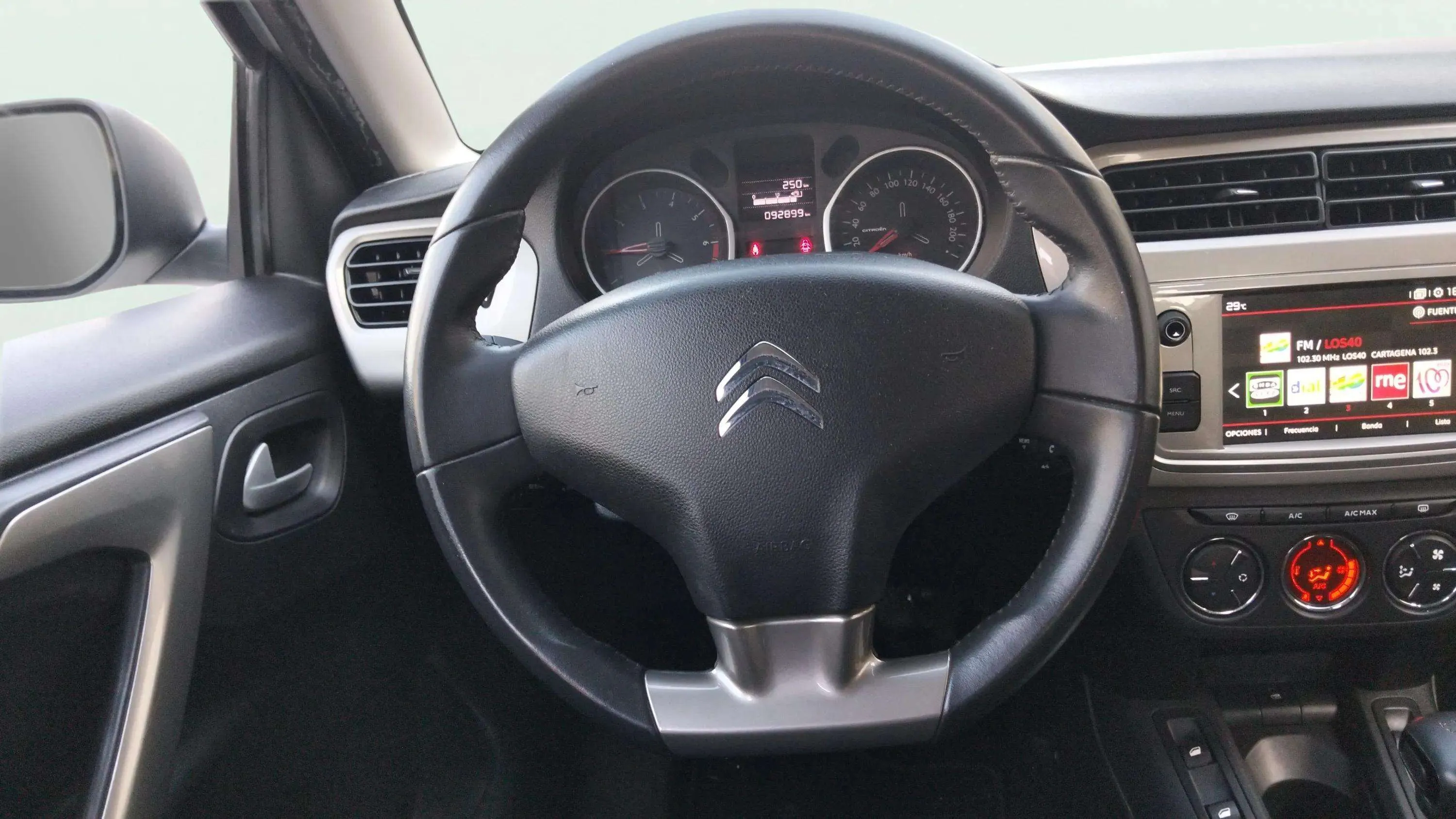 Citroën C-Elysée BlueHDi Shine - foto 10