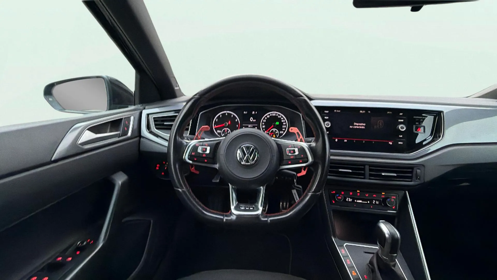 Volkswagen Polo GTI 2.0 TSI DSG - foto 11