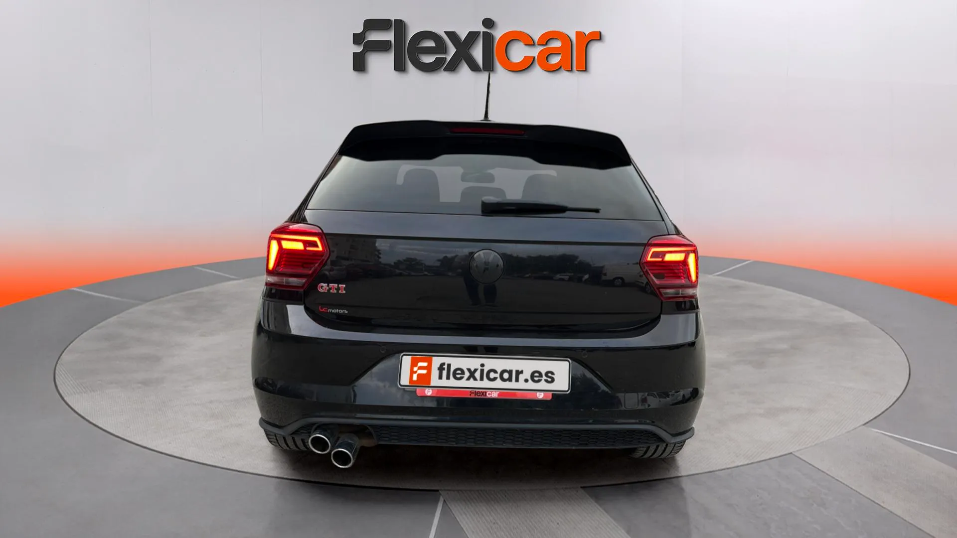 Volkswagen Polo GTI 2.0 TSI DSG - foto 6