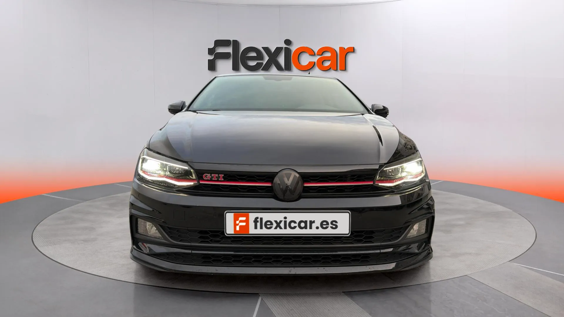 Volkswagen Polo GTI 2.0 TSI DSG - foto 2