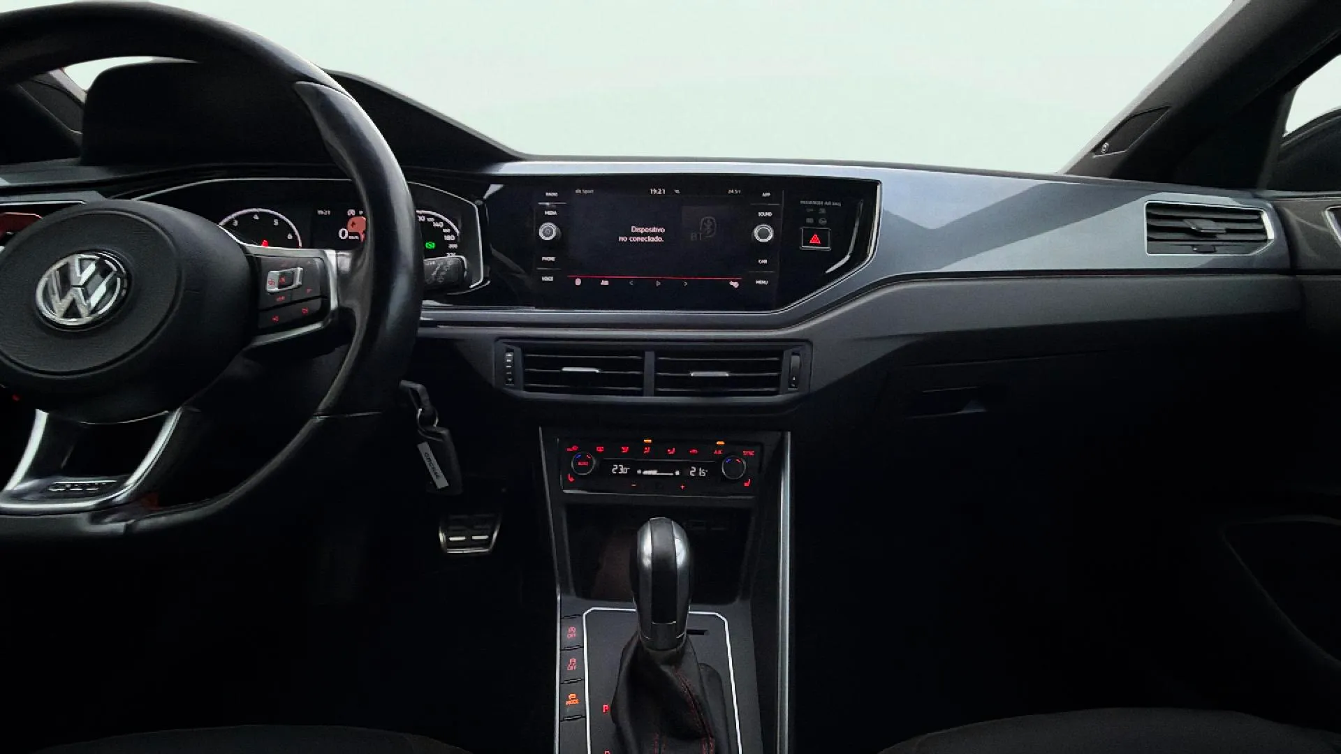 Volkswagen Polo GTI 2.0 TSI DSG - foto 13