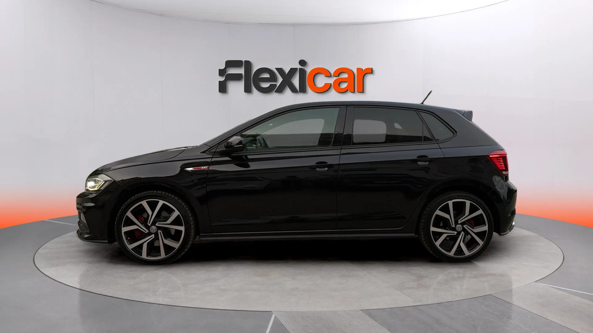 Volkswagen Polo GTI 2.0 TSI DSG - foto 4