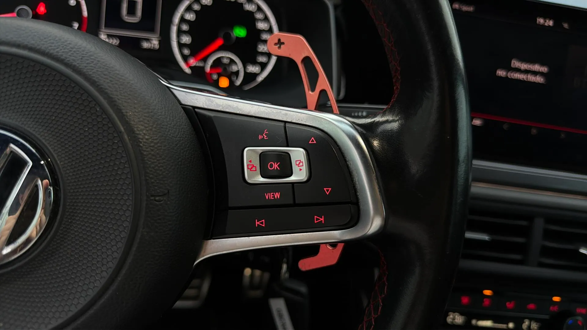 Volkswagen Polo GTI 2.0 TSI DSG - foto 23