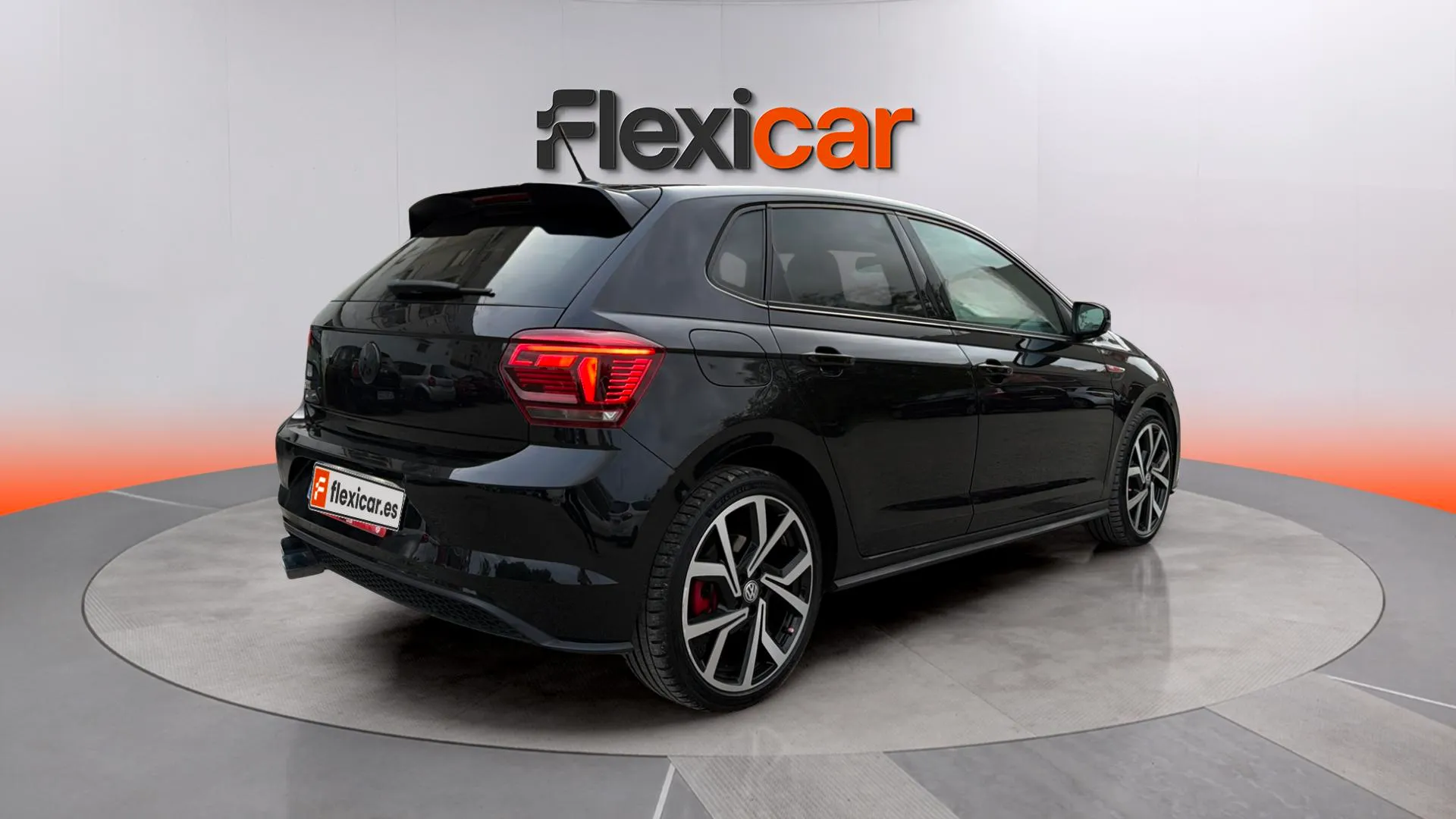 Volkswagen Polo GTI 2.0 TSI DSG - foto 7