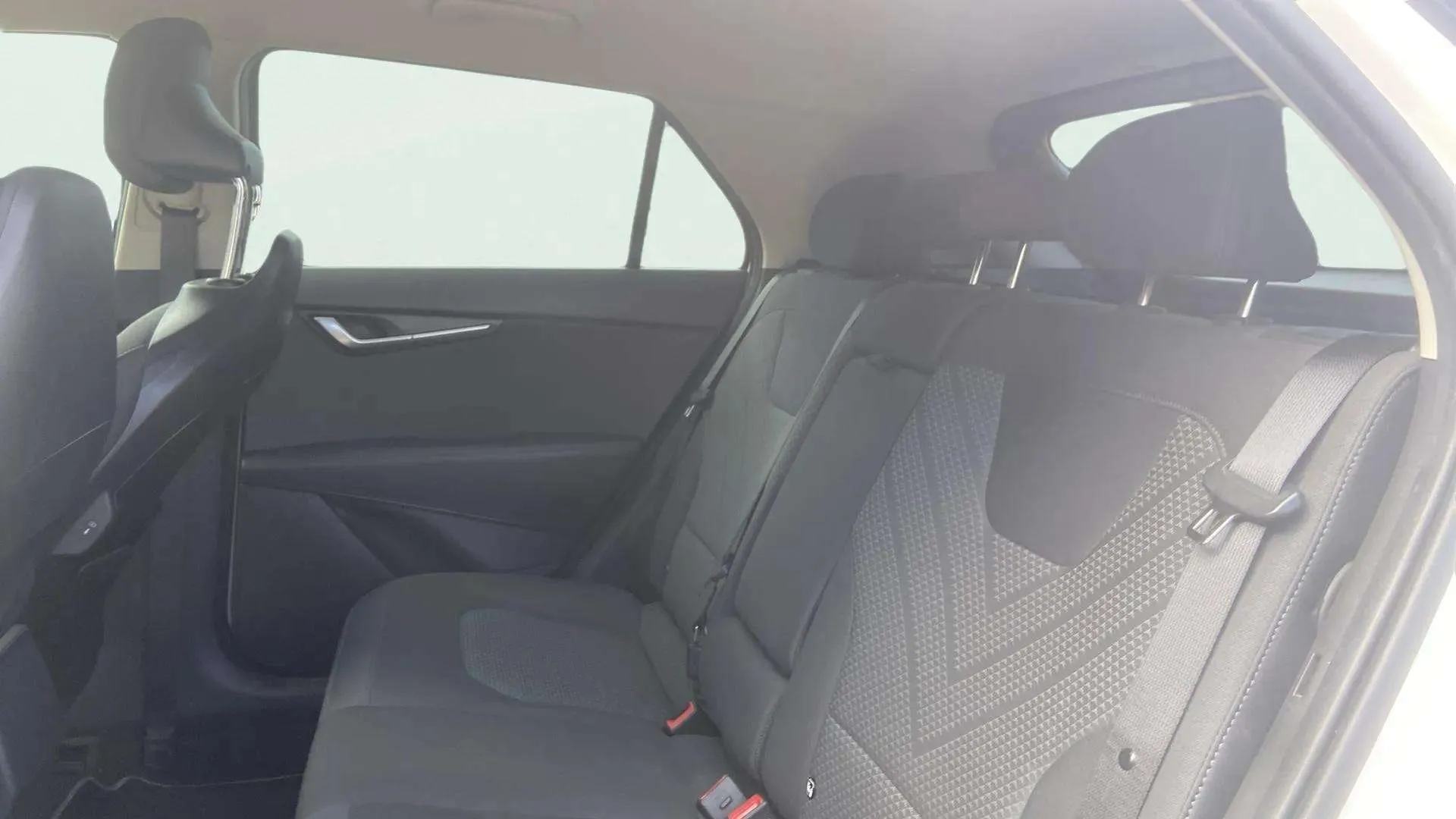 Kia Niro 1.6 GDi HEV Concept - foto 24