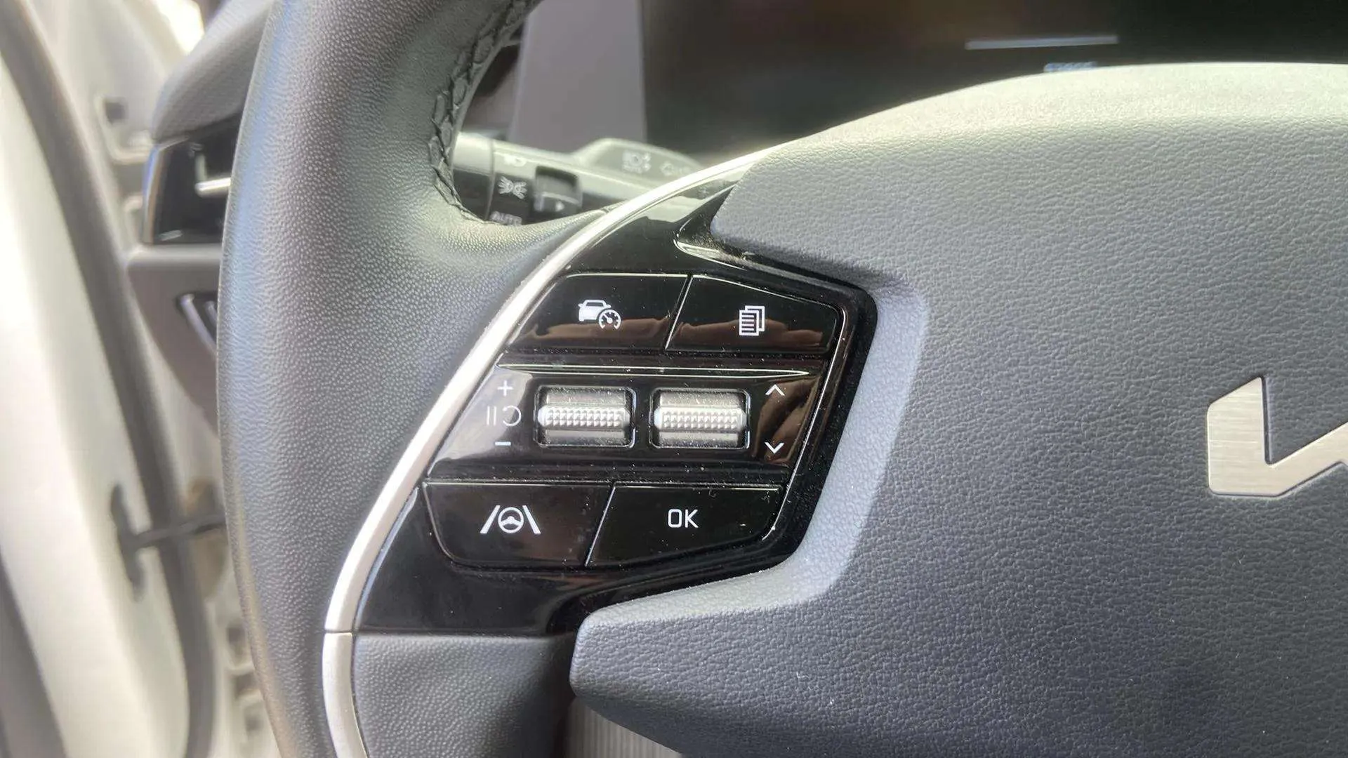 Kia Niro 1.6 GDi HEV Concept - foto 14
