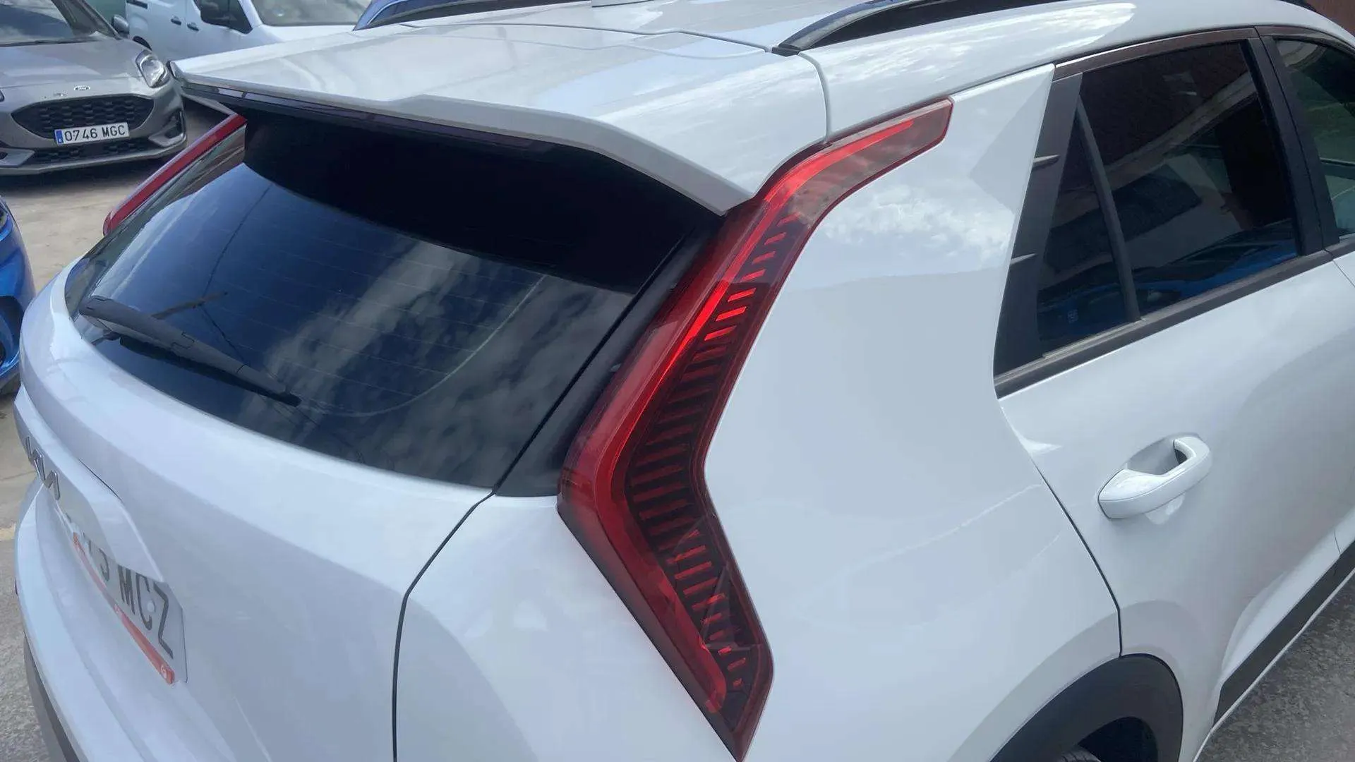 Kia Niro 1.6 GDi HEV Concept - foto 11