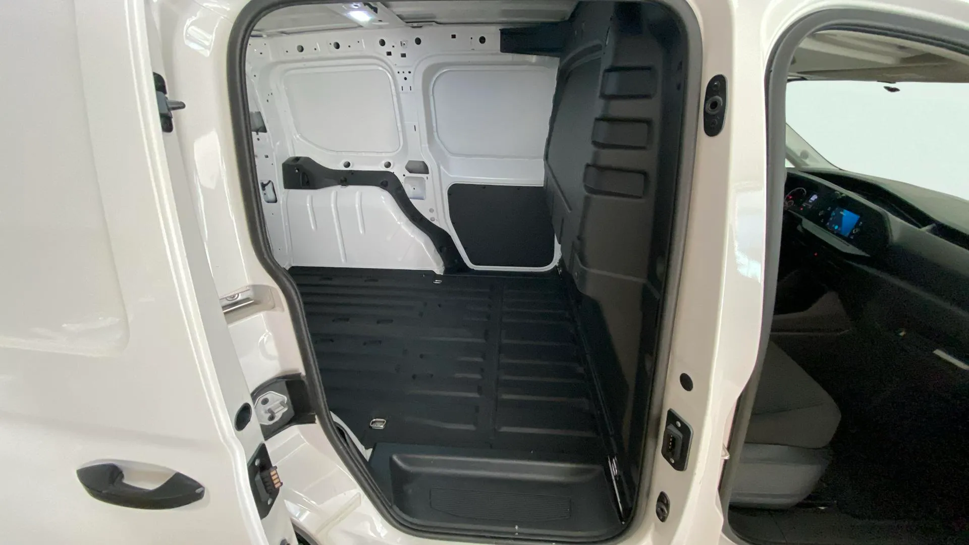 Volkswagen Caddy Origin 2.0 TDI - foto 10