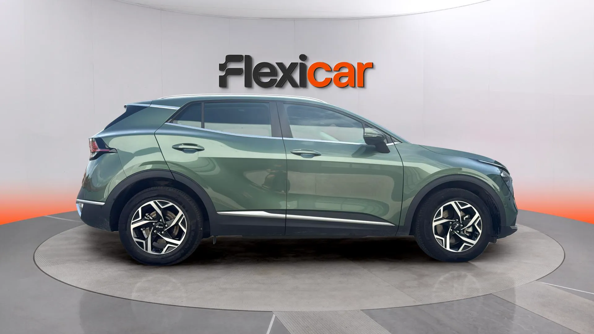 Kia Sportage 1.6 T-GDi Concept 4x2 - foto 8
