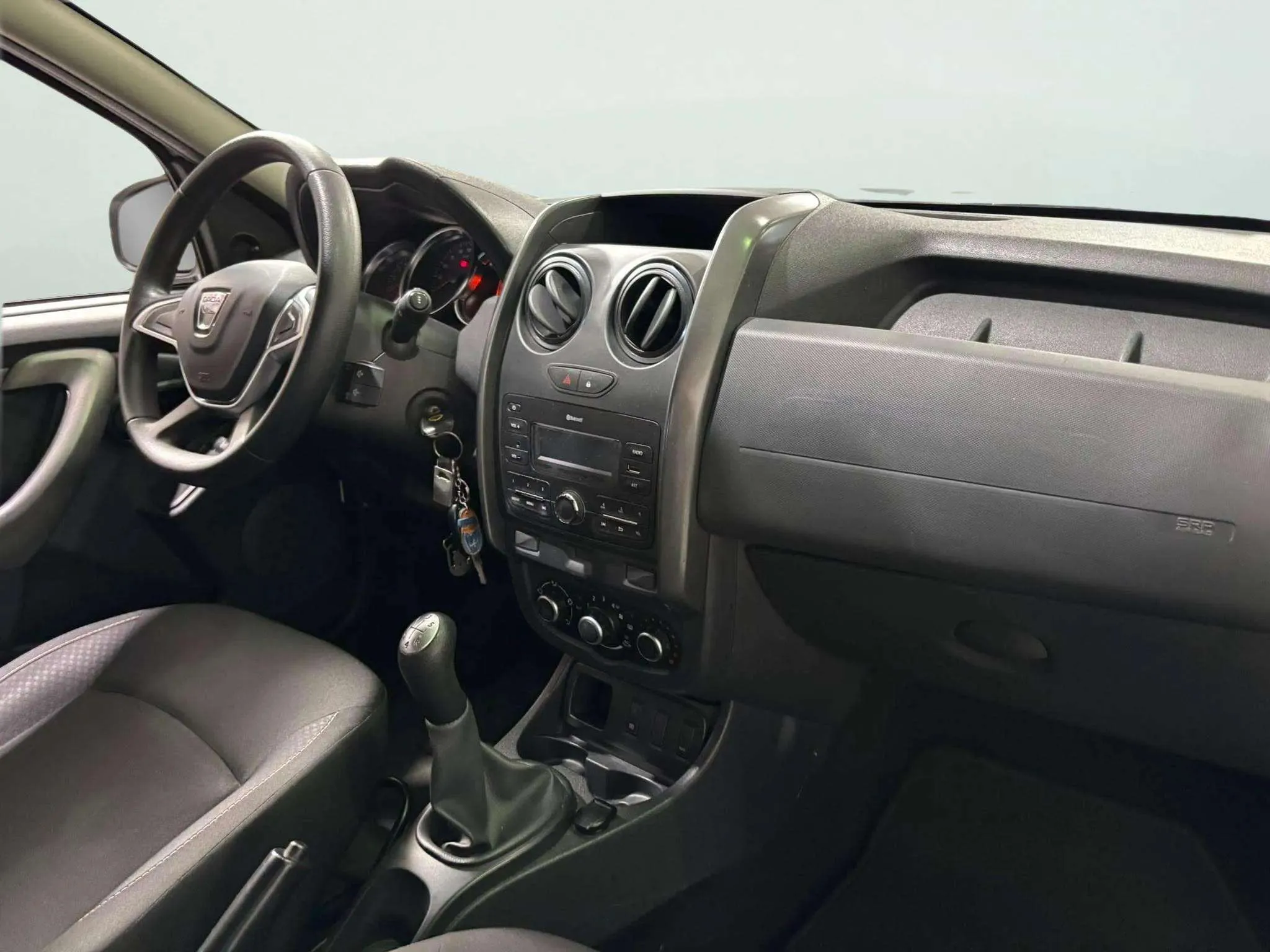 Dacia Duster Comfort 1.6 4x2 18 - foto 14