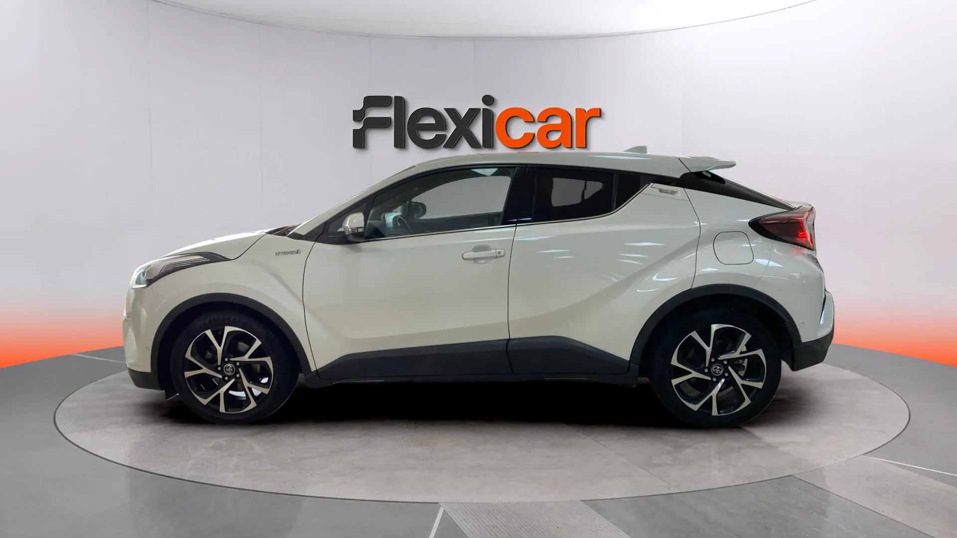 Toyota C-HR 1.8 125H Active - foto 5