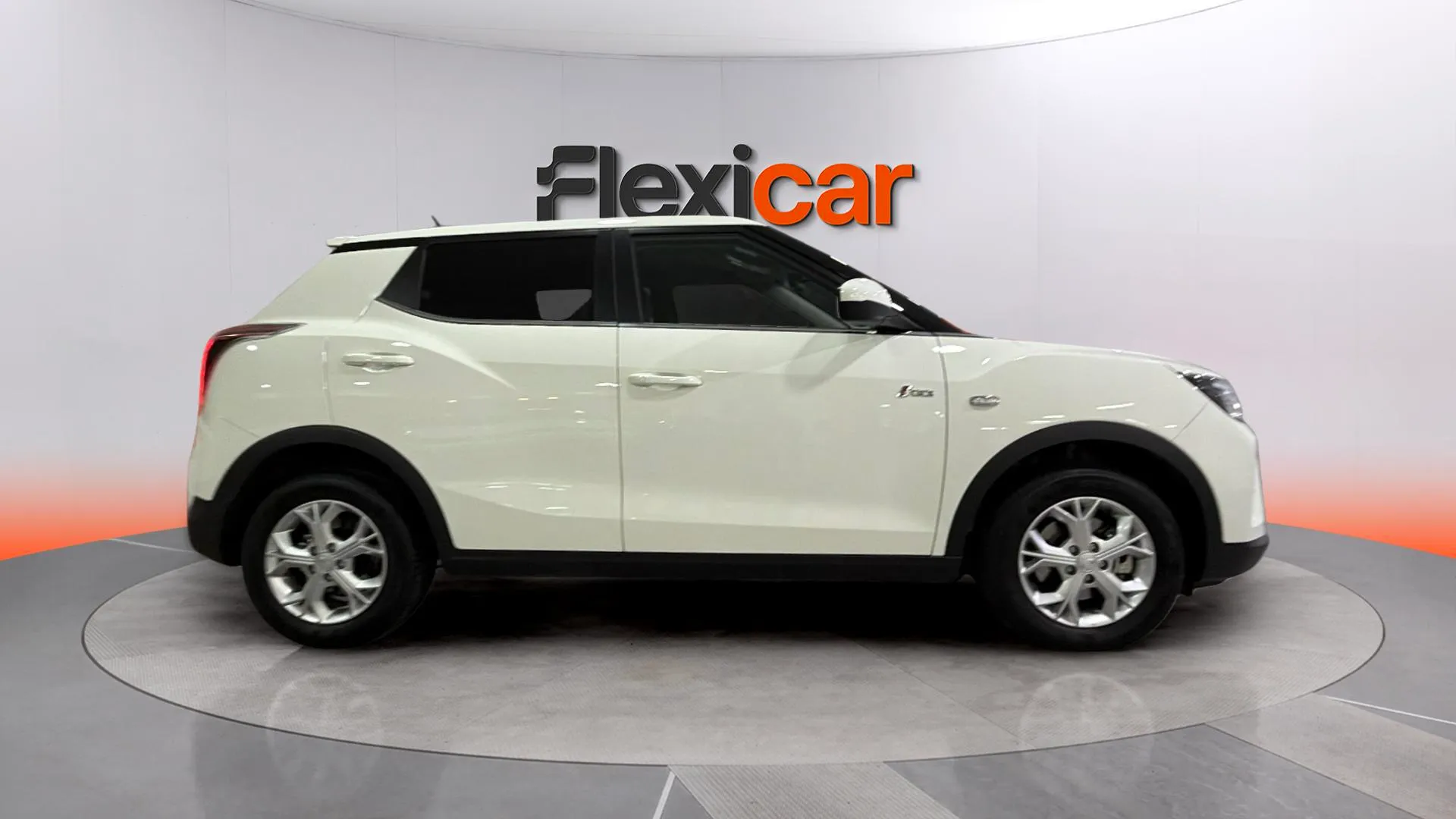 SsangYong Tivoli G15T Limited - foto 8