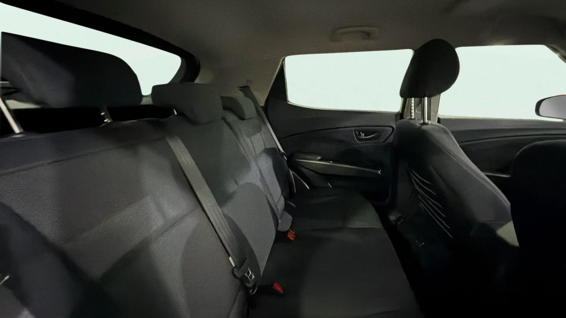 SsangYong Tivoli G15T Limited - foto 14