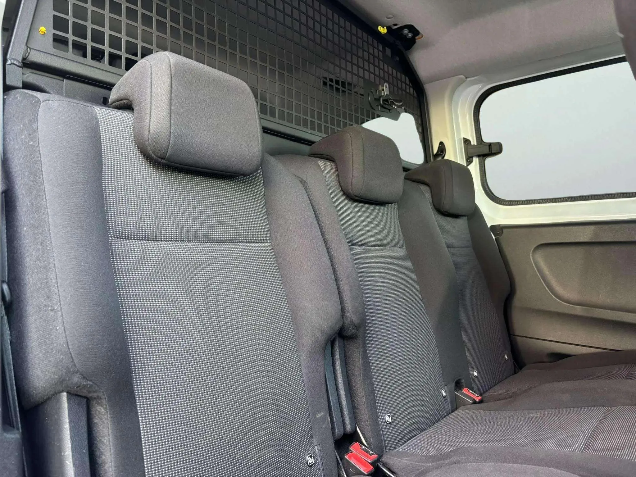 Peugeot Rifter Allure BlueHDi 100 - foto 11
