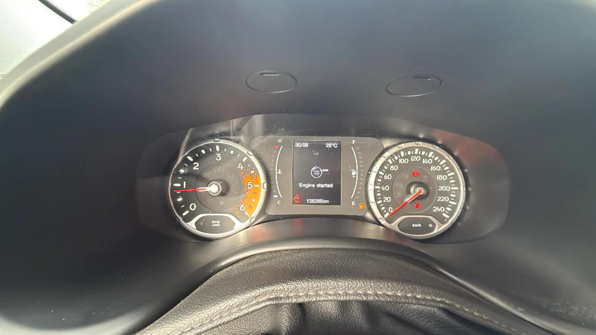 Jeep Renegade 1.6 Mjet Longitude 4x2 E6 - foto 11