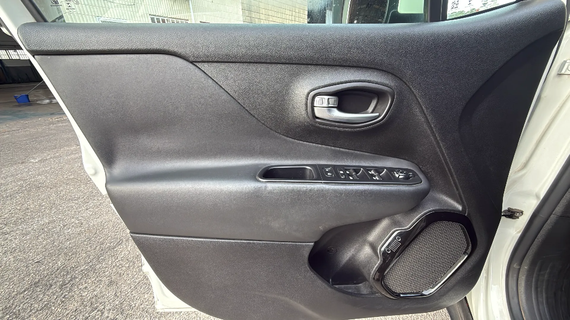 Jeep Renegade 1.6 Mjet Longitude 4x2 E6 - foto 9
