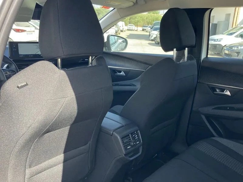 Peugeot 3008 1.5 BlueHDi Active Pack - foto 35