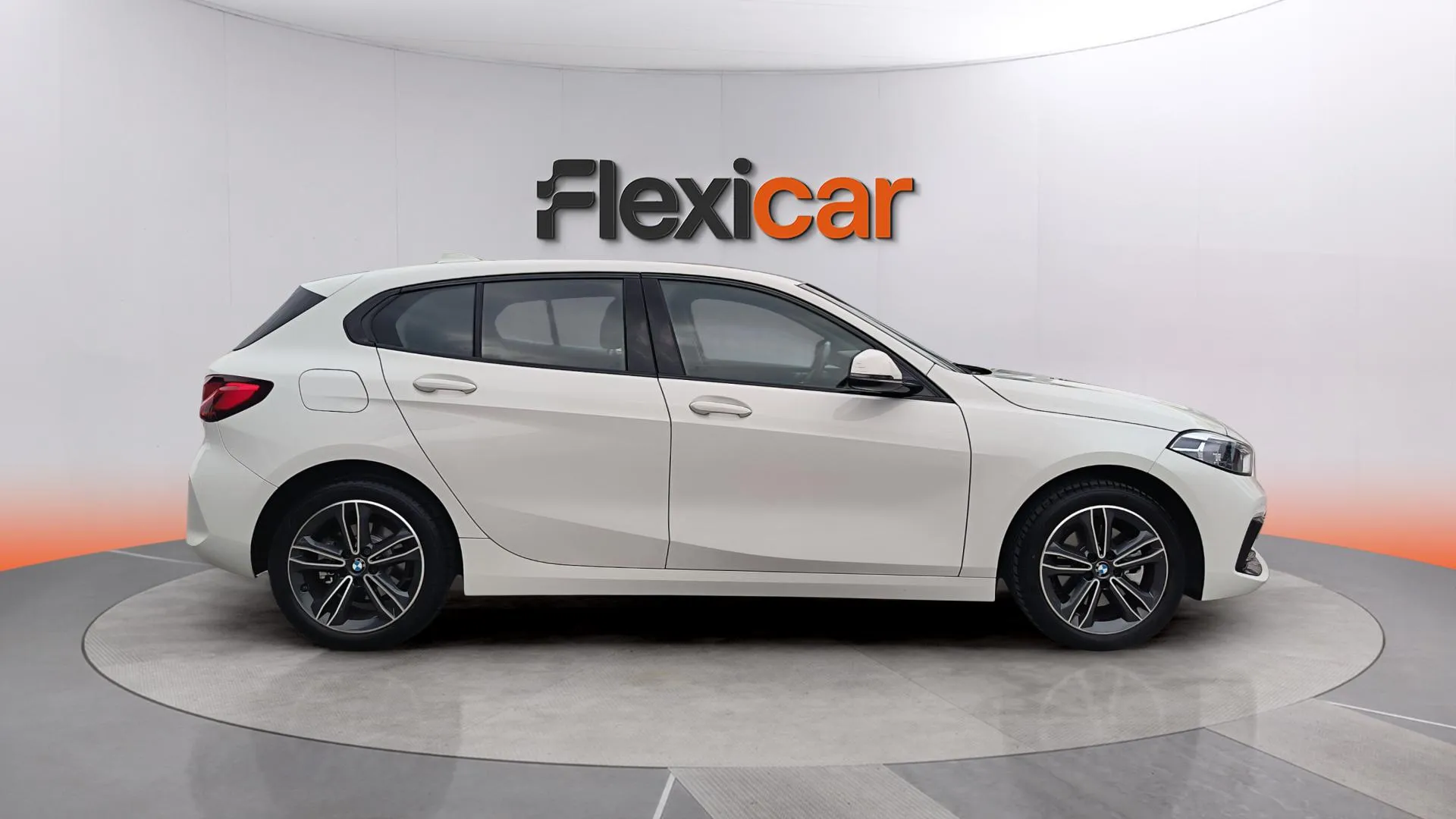BMW Serie 1 118i - foto 8