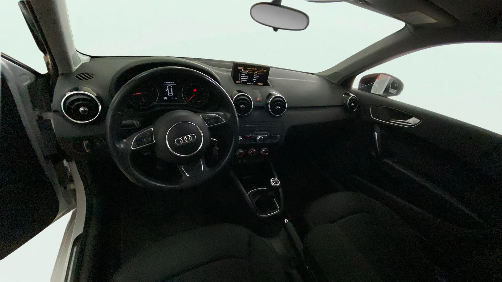 Audi A1 1.0 TFSI Active Kit - foto 13