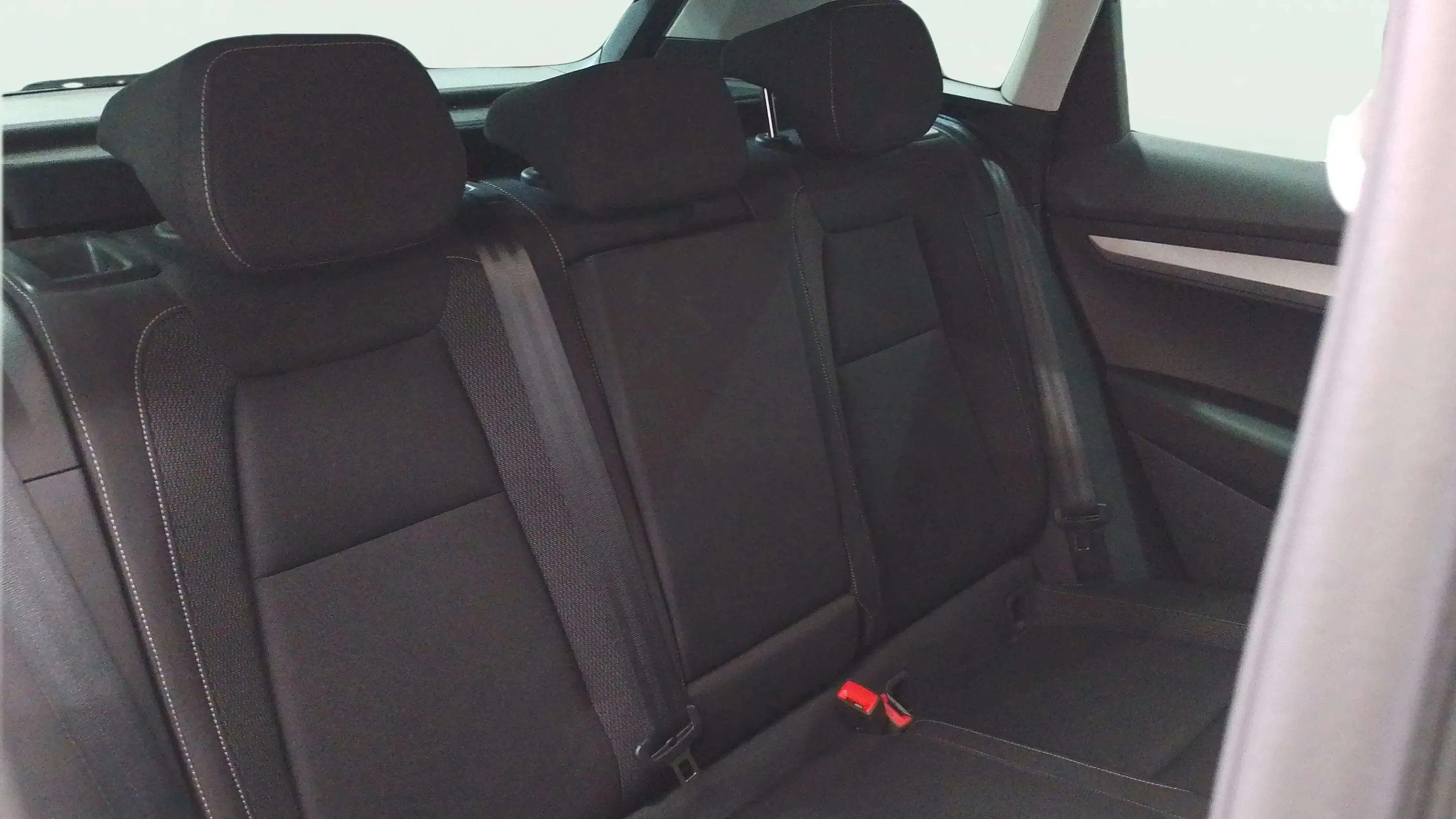 Škoda Karoq 1.5 TSI DSG ACT Selection - foto 22