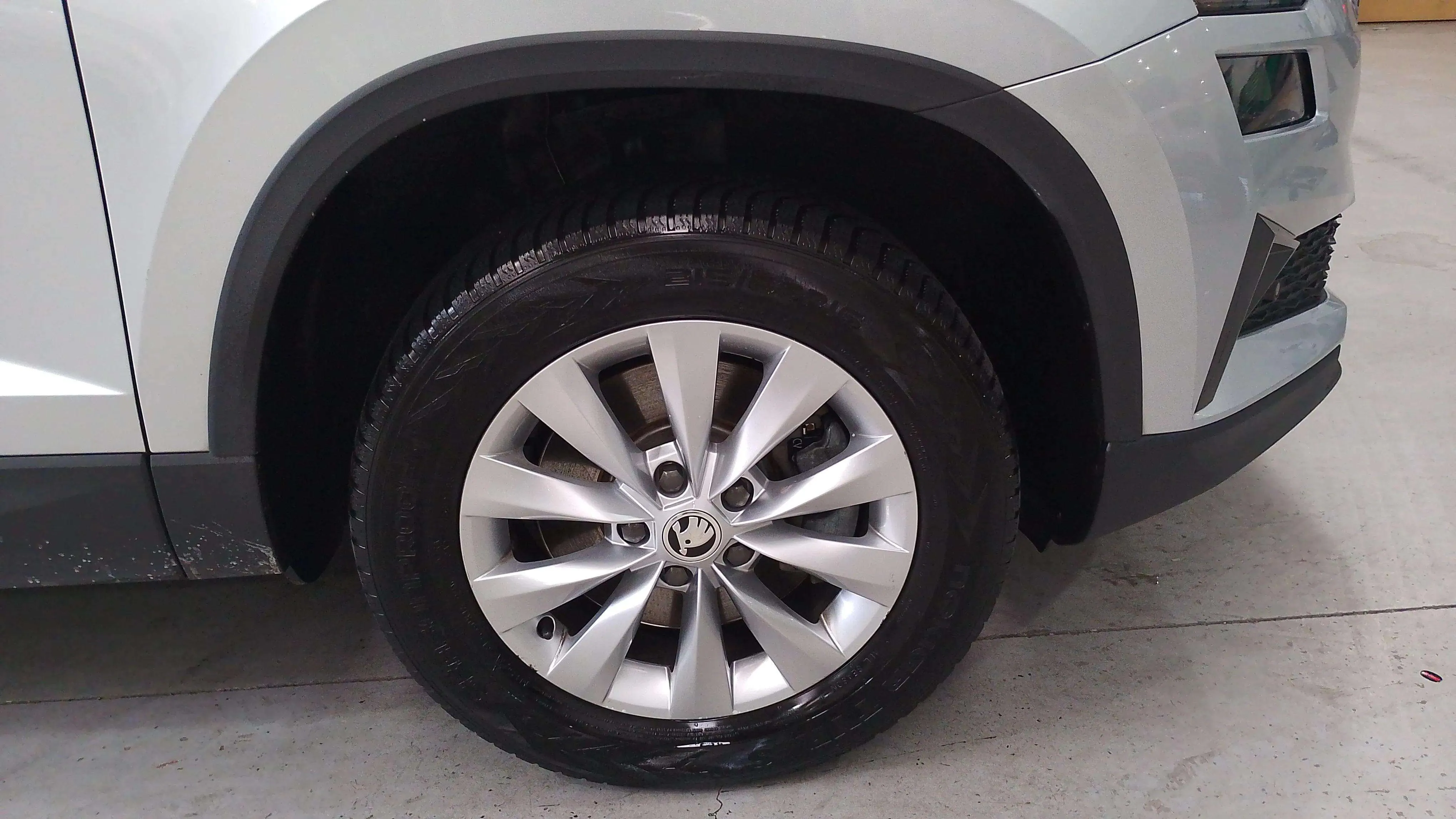 Škoda Karoq 1.5 TSI DSG ACT Selection - foto 13