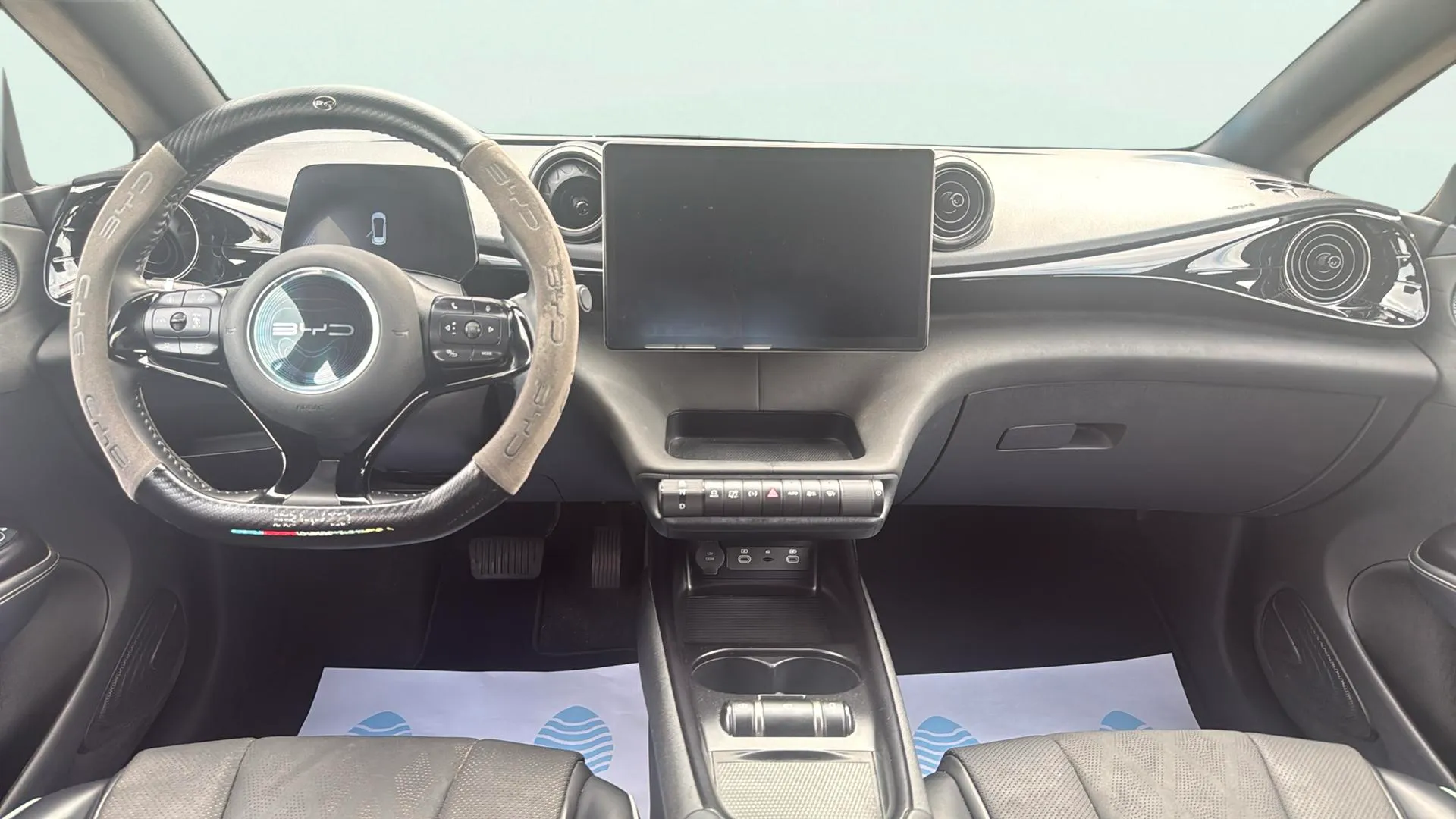BYD Dolphin Design - foto 11