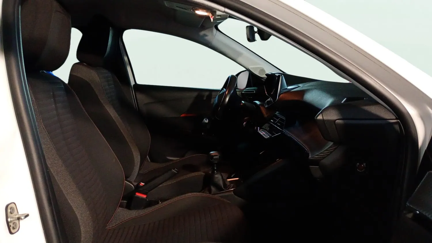 Peugeot 208 PureTech Active - foto 13