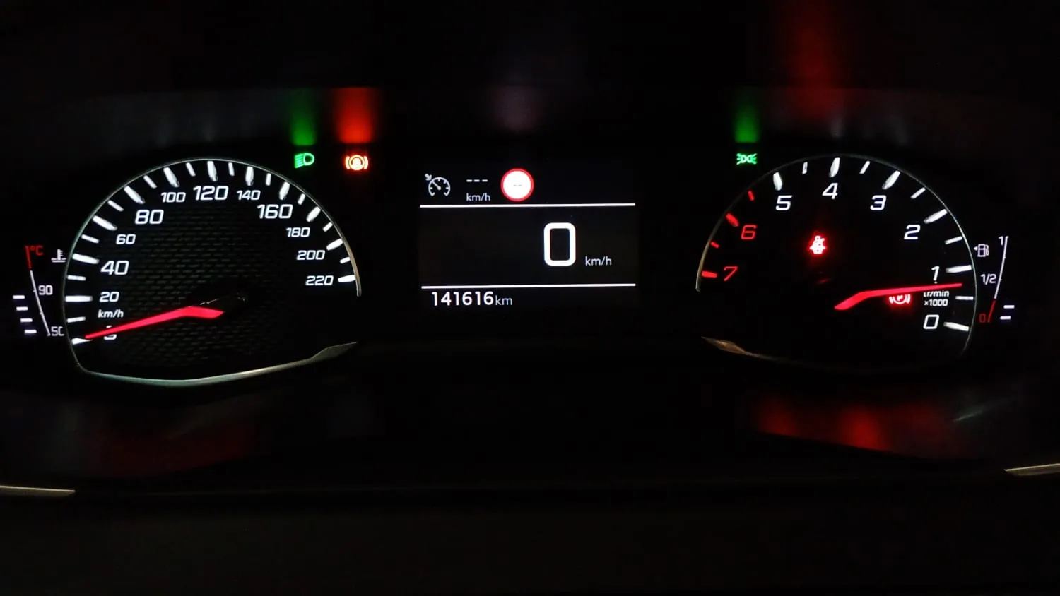 Peugeot 208 PureTech Active - foto 10