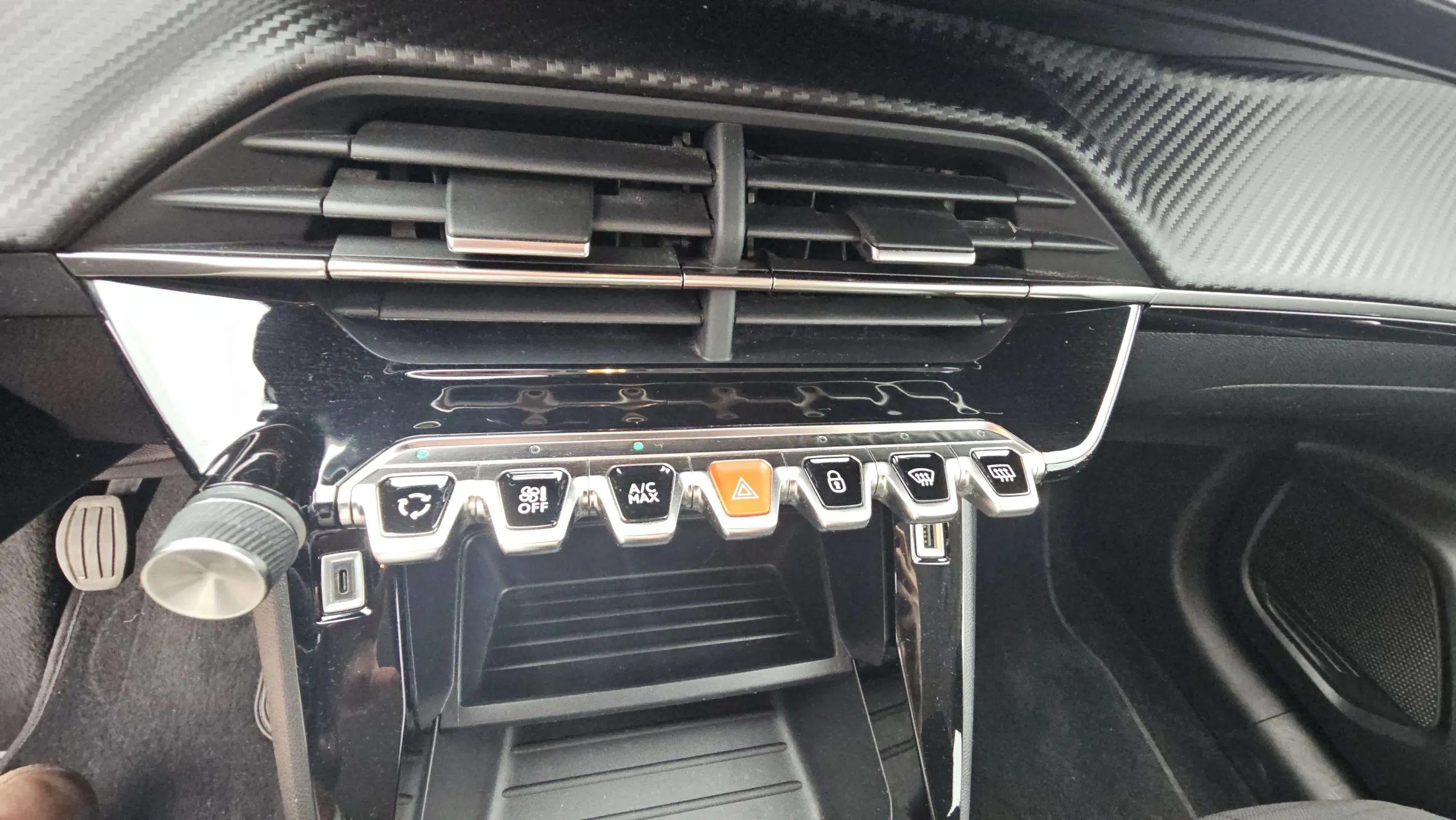 Peugeot 208 BlueHDi Active Pack - foto 27