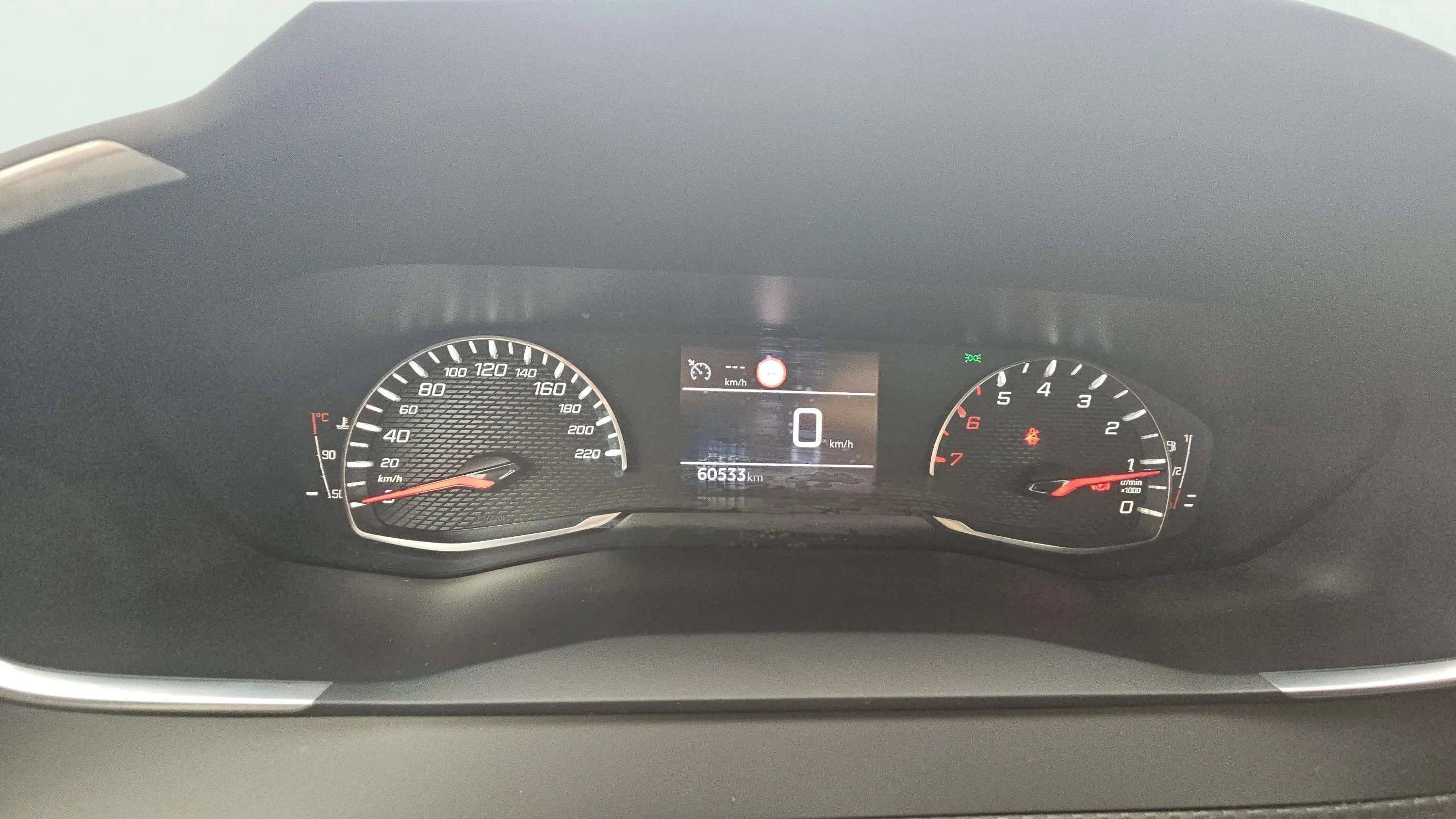 Peugeot 208 BlueHDi Active Pack - foto 14