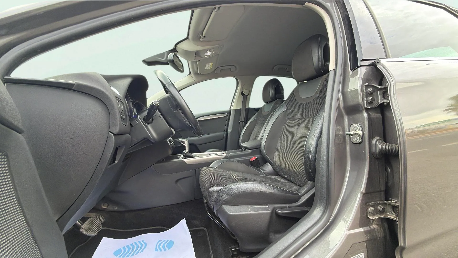 Citroën C4 BlueHDi EAT6 Shine - foto 13
