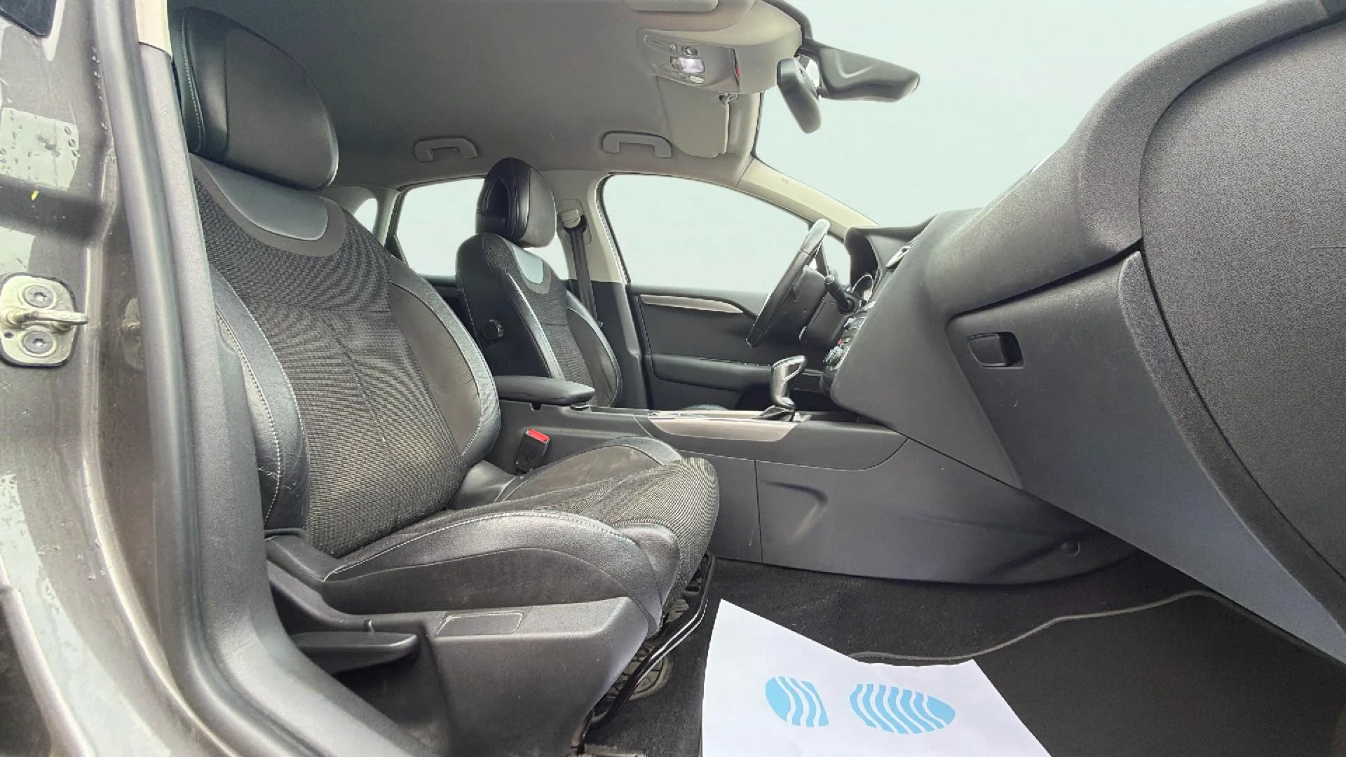 Citroën C4 BlueHDi EAT6 Shine - foto 14