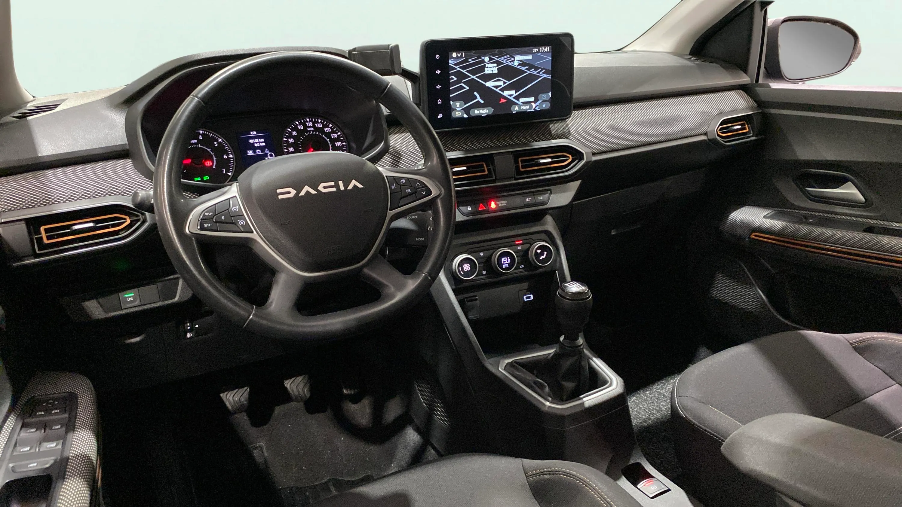 Dacia Sandero Stepway Expression ECO-G - foto 29