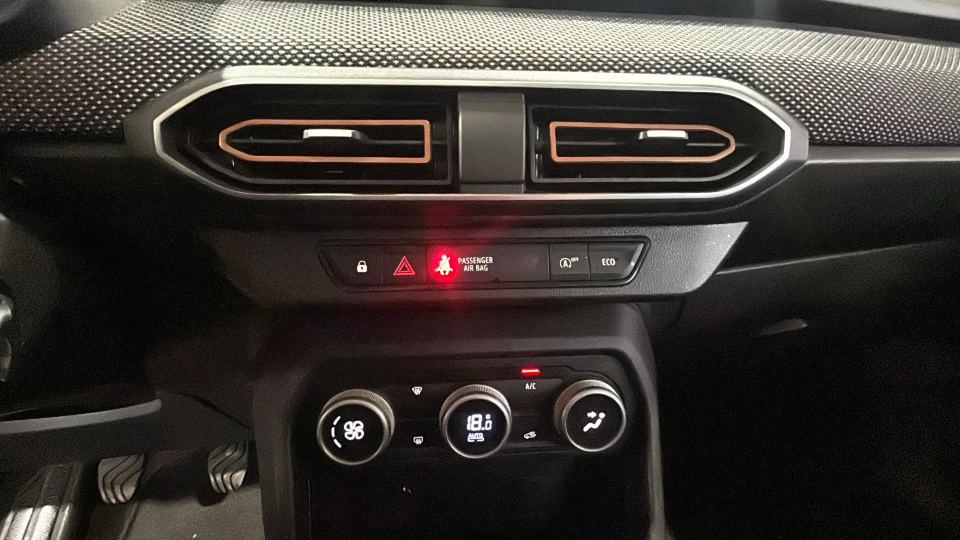 Dacia Sandero Expression ECO-G - foto 17