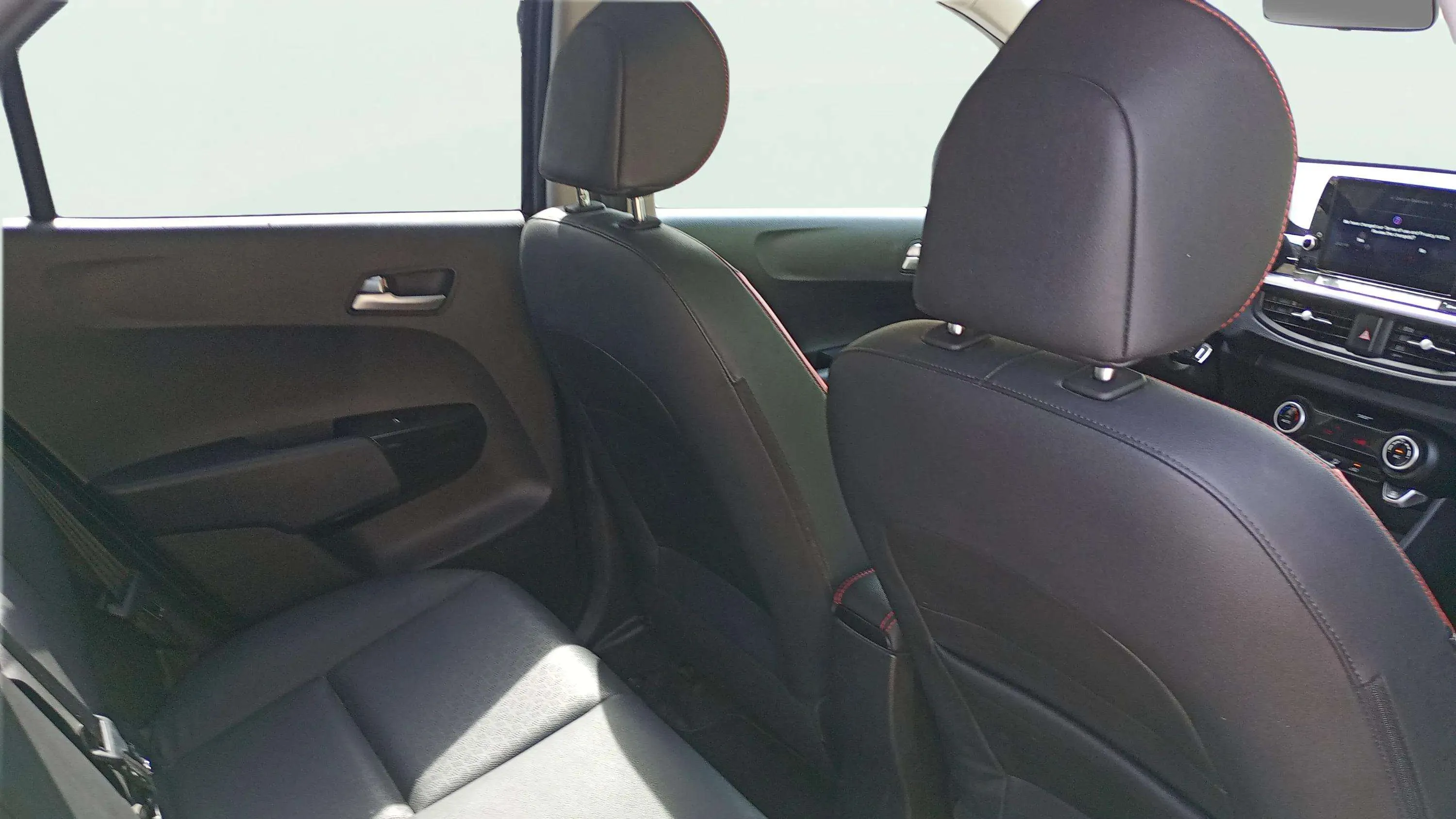 Kia Picanto 1.2 DPi GT Line - foto 17