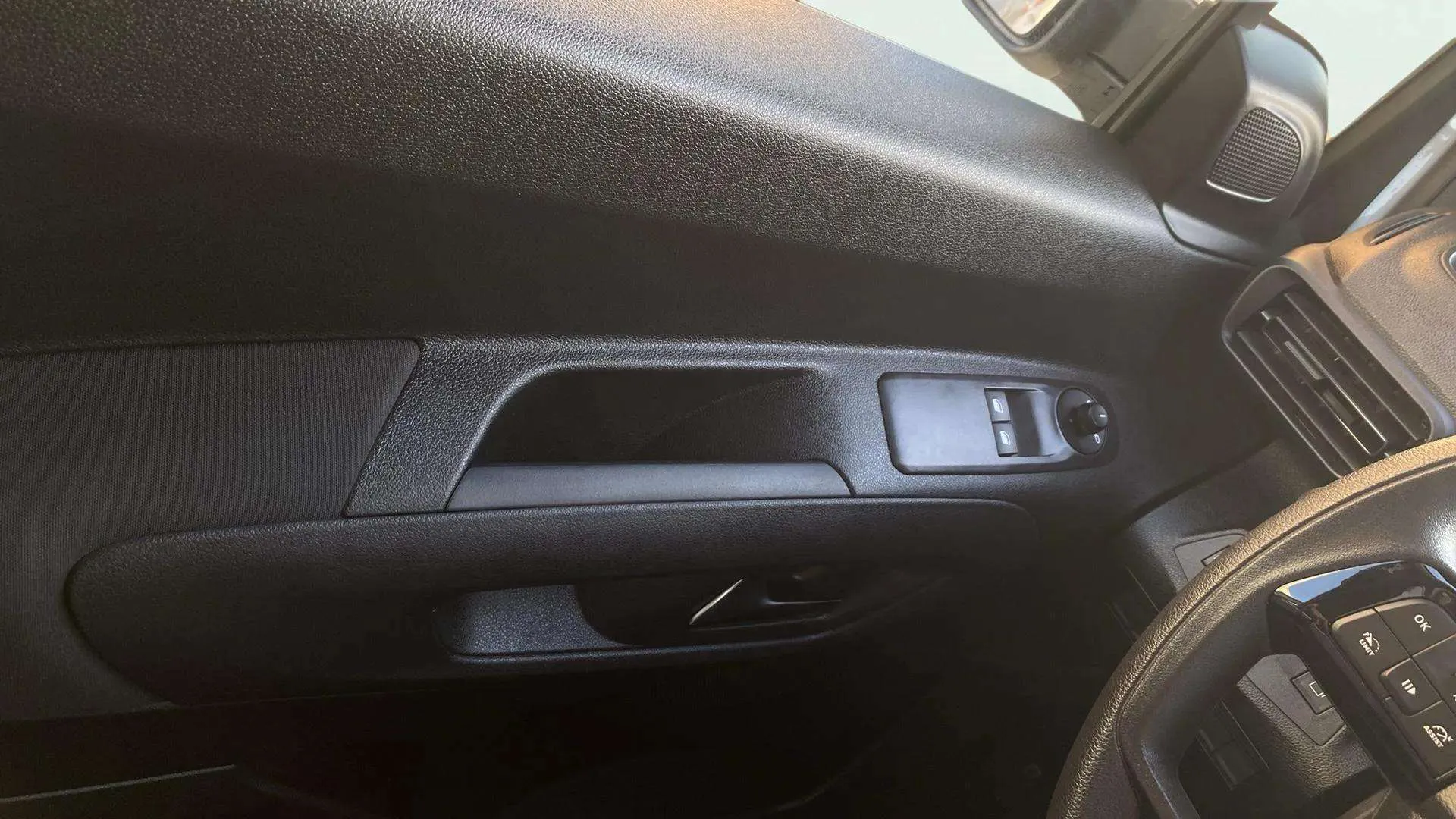 Citroën Berlingo Talla XL BlueHDi 100 Plus - foto 17