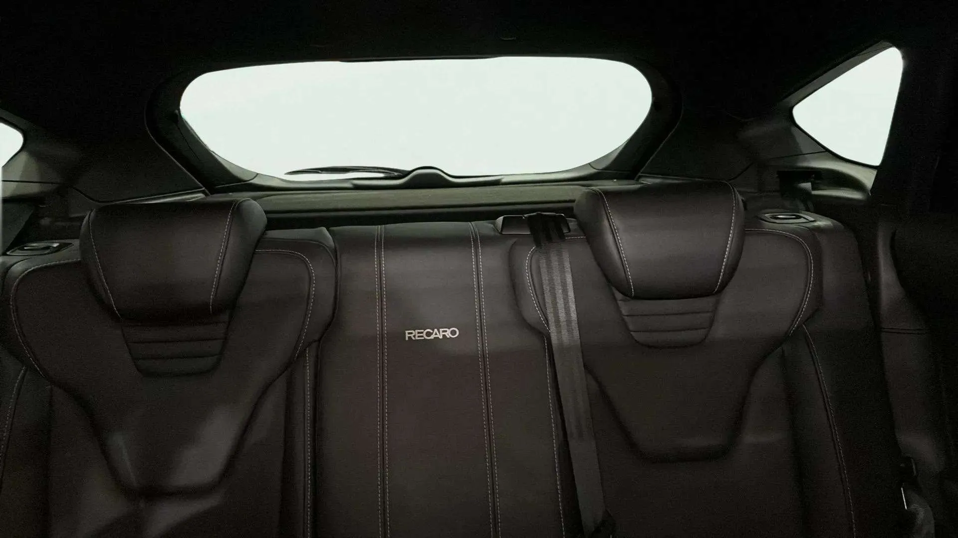 Ford Focus 2.0 EcoBoost A-S-S 250 ST - foto 21