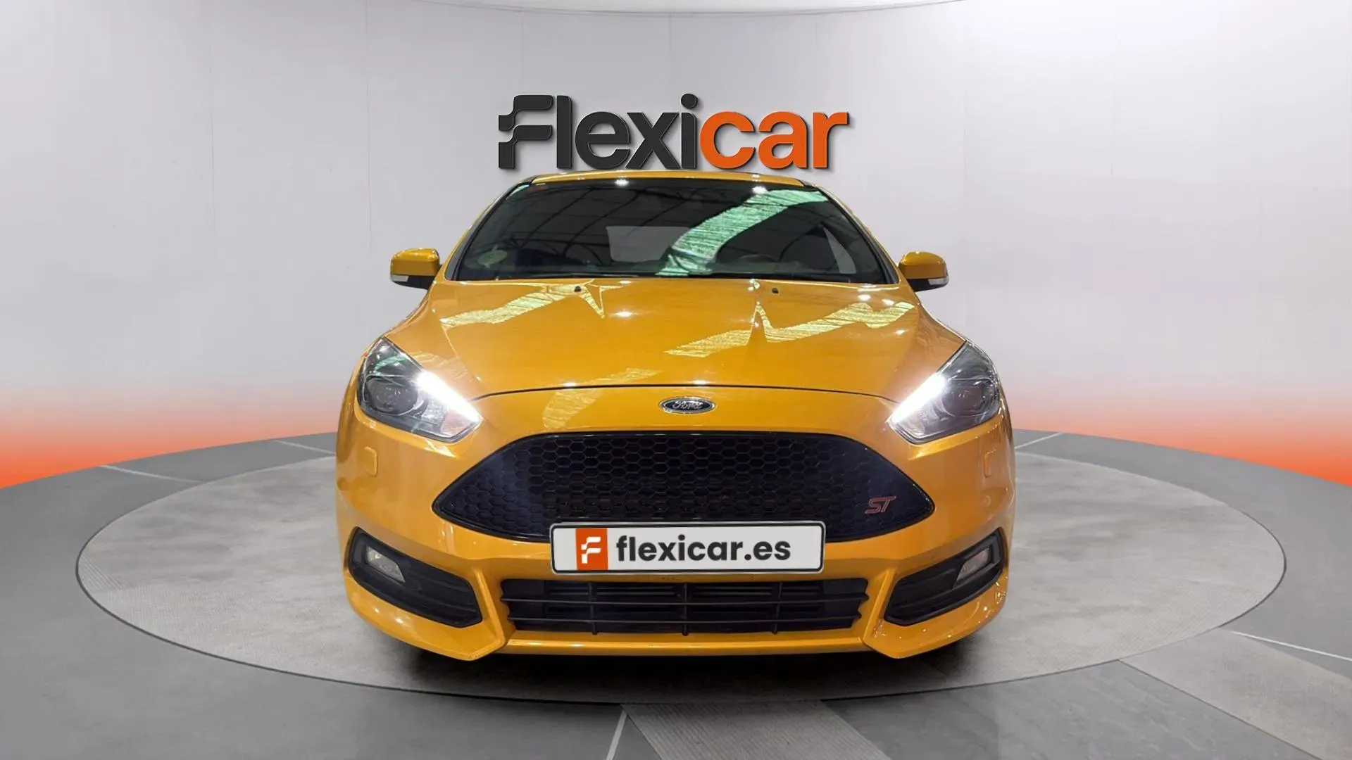 Ford Focus 2.0 EcoBoost A-S-S 250 ST - foto 2