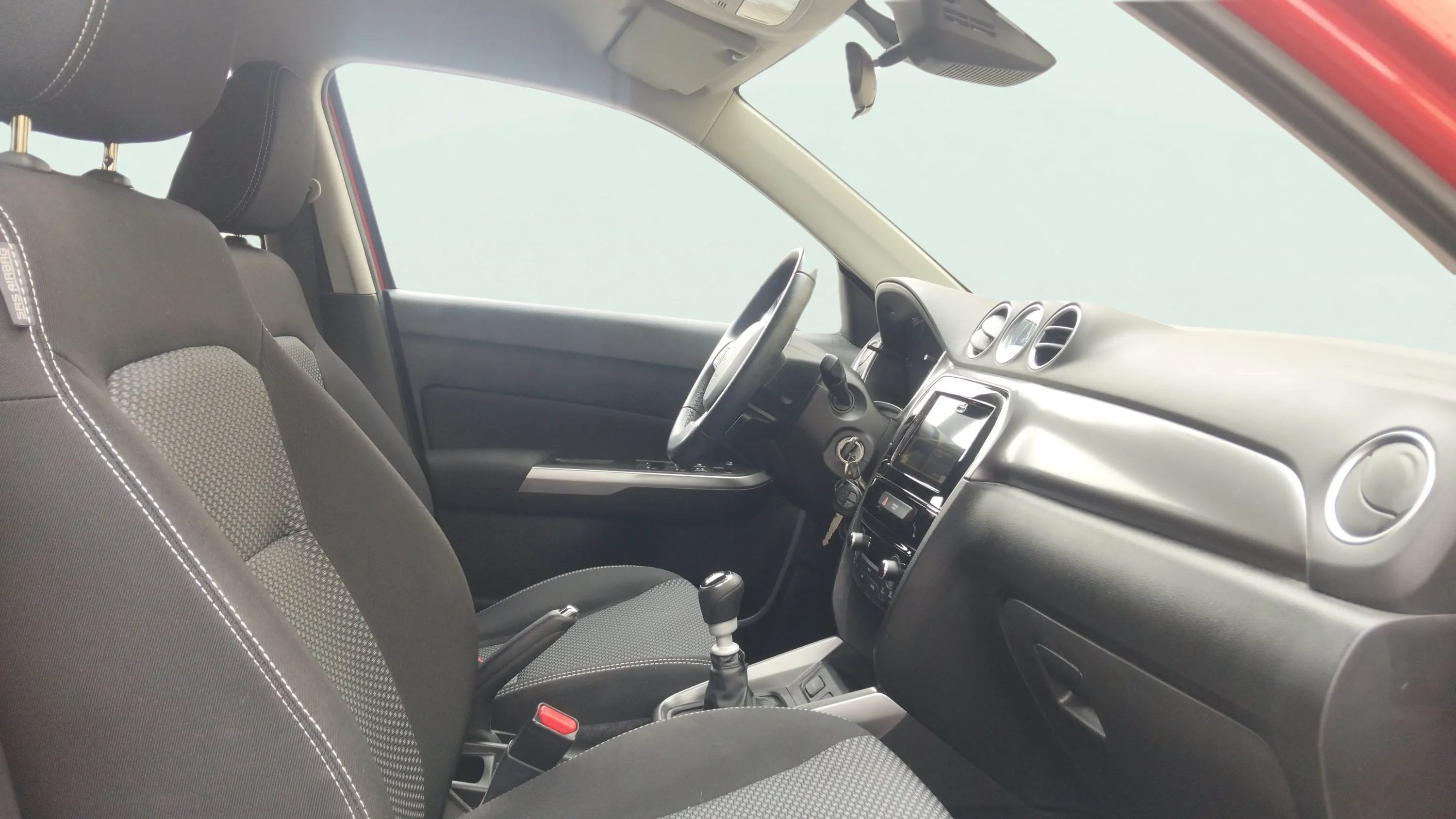 Suzuki Vitara 1.4 T GLE 4WD Mild Hybrid - foto 11