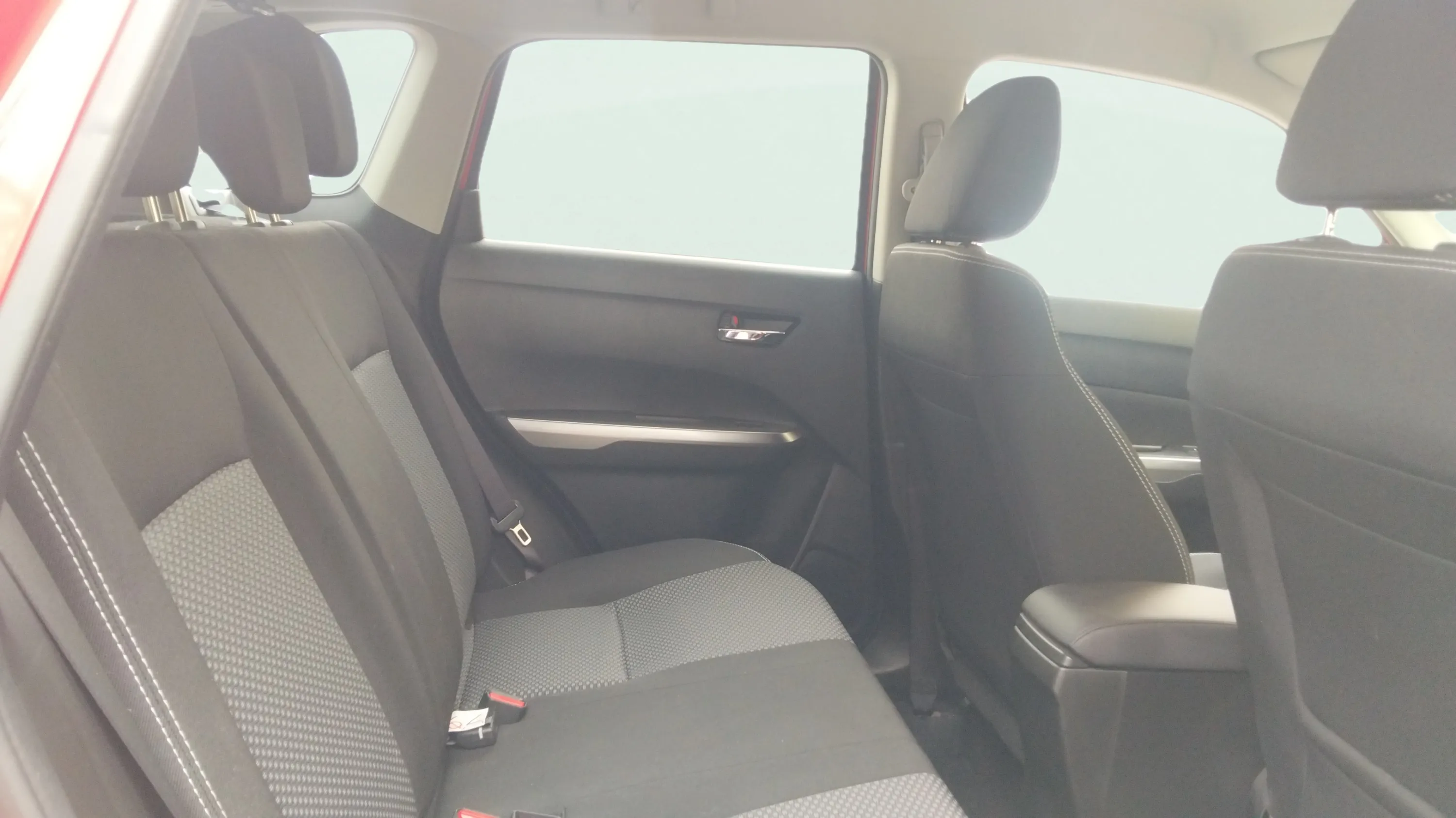 Suzuki Vitara 1.4 T GLE 4WD Mild Hybrid - foto 12