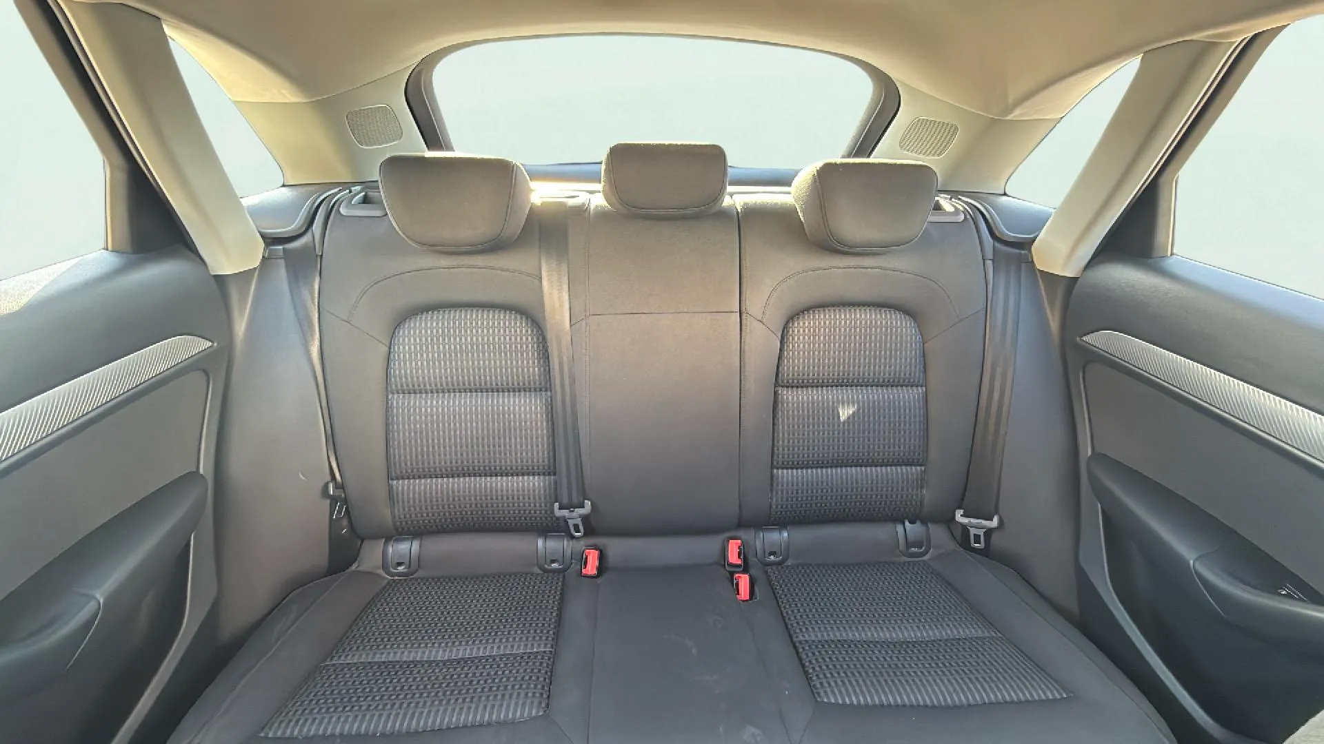 Audi Q3 2.0 TDI - foto 20