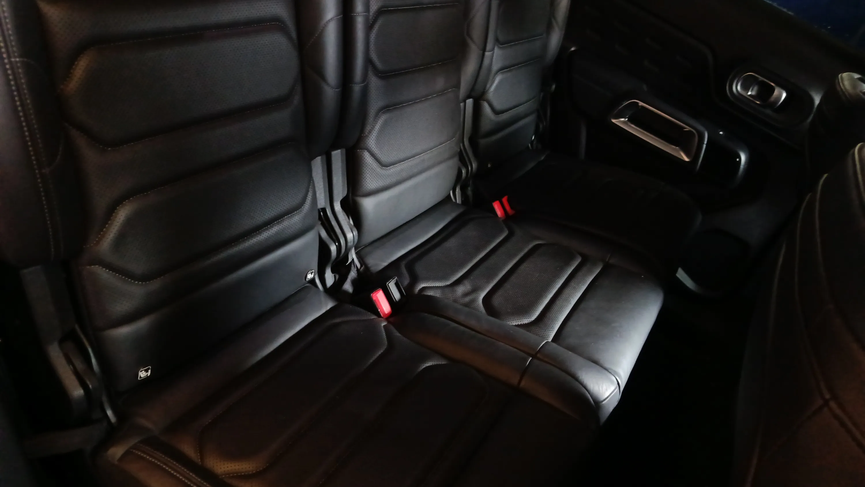 Citroën C5 Aircross 180 e-EAT8 Feel Pack - foto 12