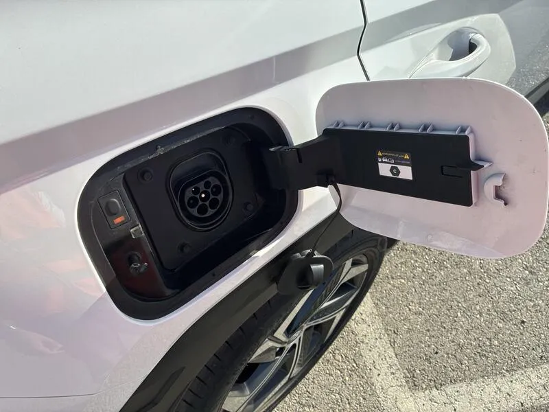 Hyundai Tucson 1.6 T-GDi PHEV Tecno Sky 4x4 - foto 21