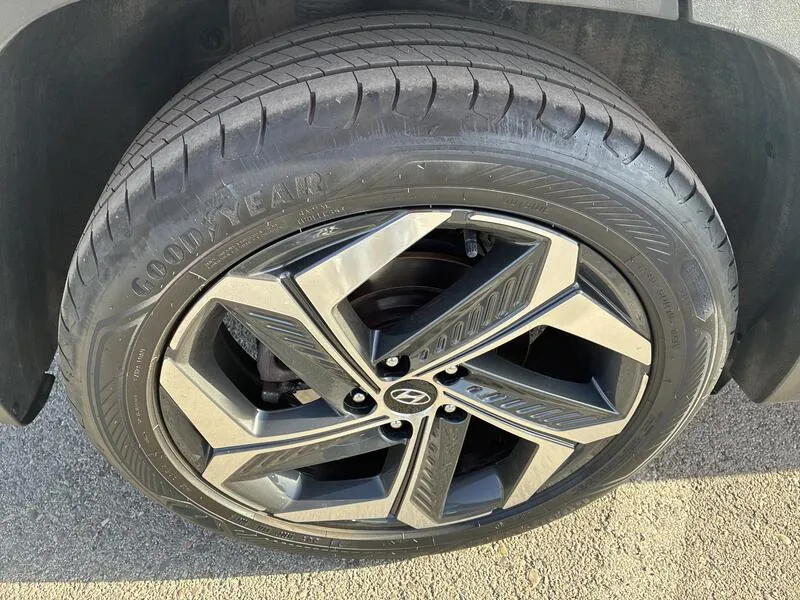 Hyundai Tucson 1.6 T-GDi PHEV Tecno Sky 4x4 - foto 22