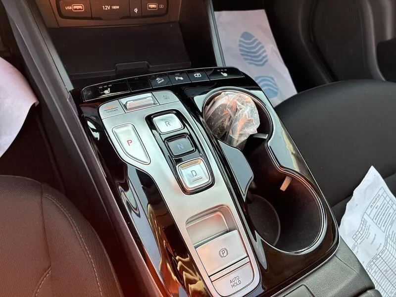 Hyundai Tucson 1.6 T-GDi PHEV Tecno Sky 4x4 - foto 16
